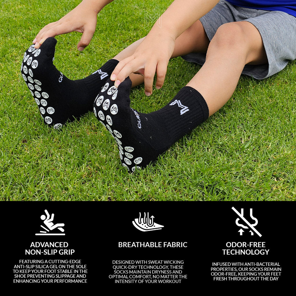 GripSocks-04-Black-Youth.jpg