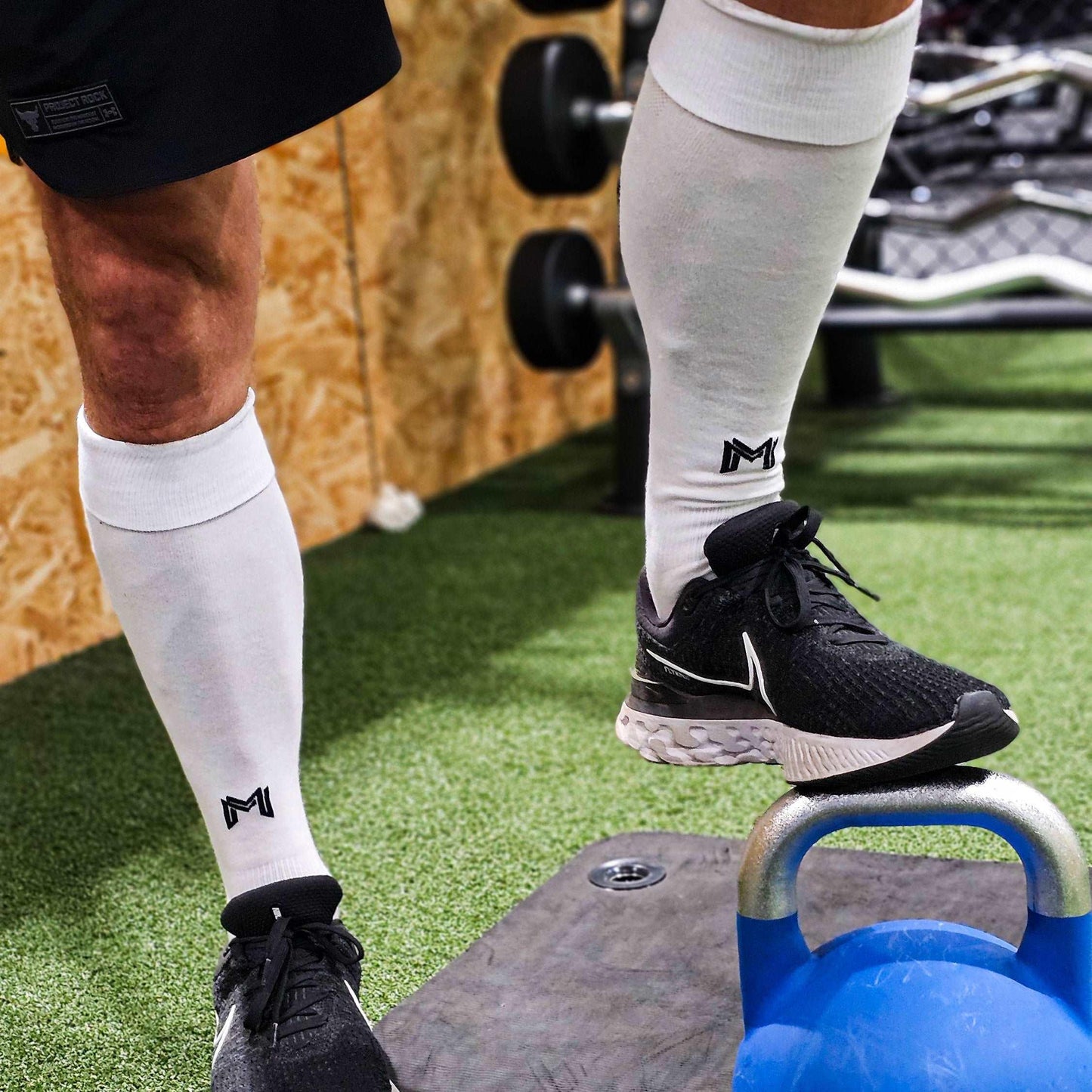 Cooltech Compression Soccer Socks White 7-12 US - Empulse Sports